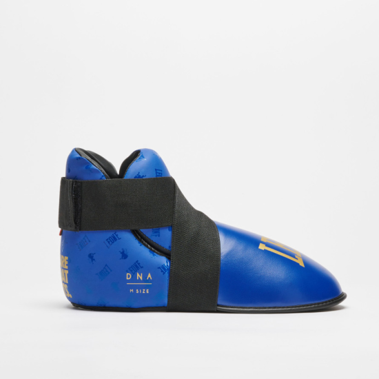 Botines de Kickboxing Leone 1947 CL166 "DNA" azul WAKO