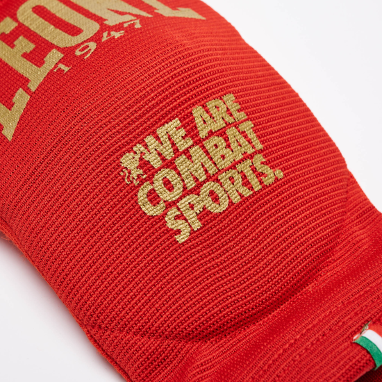 Coderas para Muay Thai Leone Color Rojo PR341 "DNA"