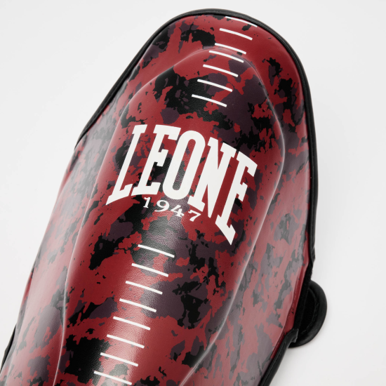 Espinilleras Leone 1947 Urban Fighter camo rojo