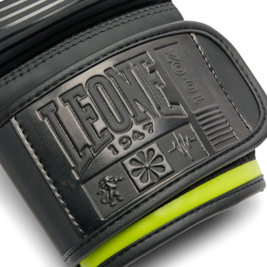 Guantes de Boxeo Leone1947 "Waves" Color negro GN313 10 oz/M