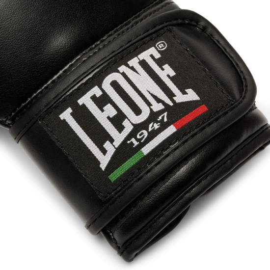 Guantes de Boxeo para Niño Leone "Thunder Junior" Color Negro 6 Oz GN383J