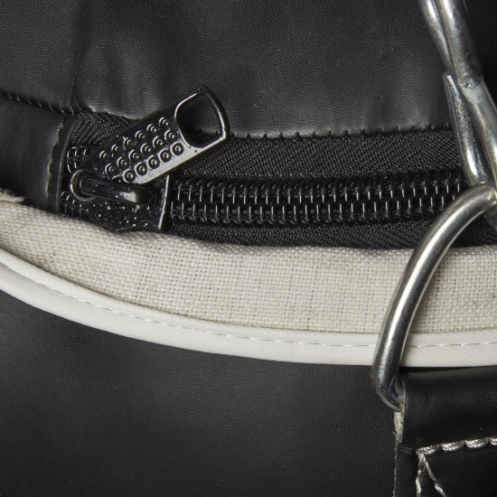 Saco de Boxeo Leone 1947 color Negro 30 kg. AT840