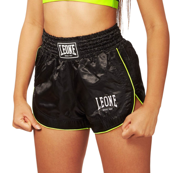 Short Leone 1947 "AB801"color negro
